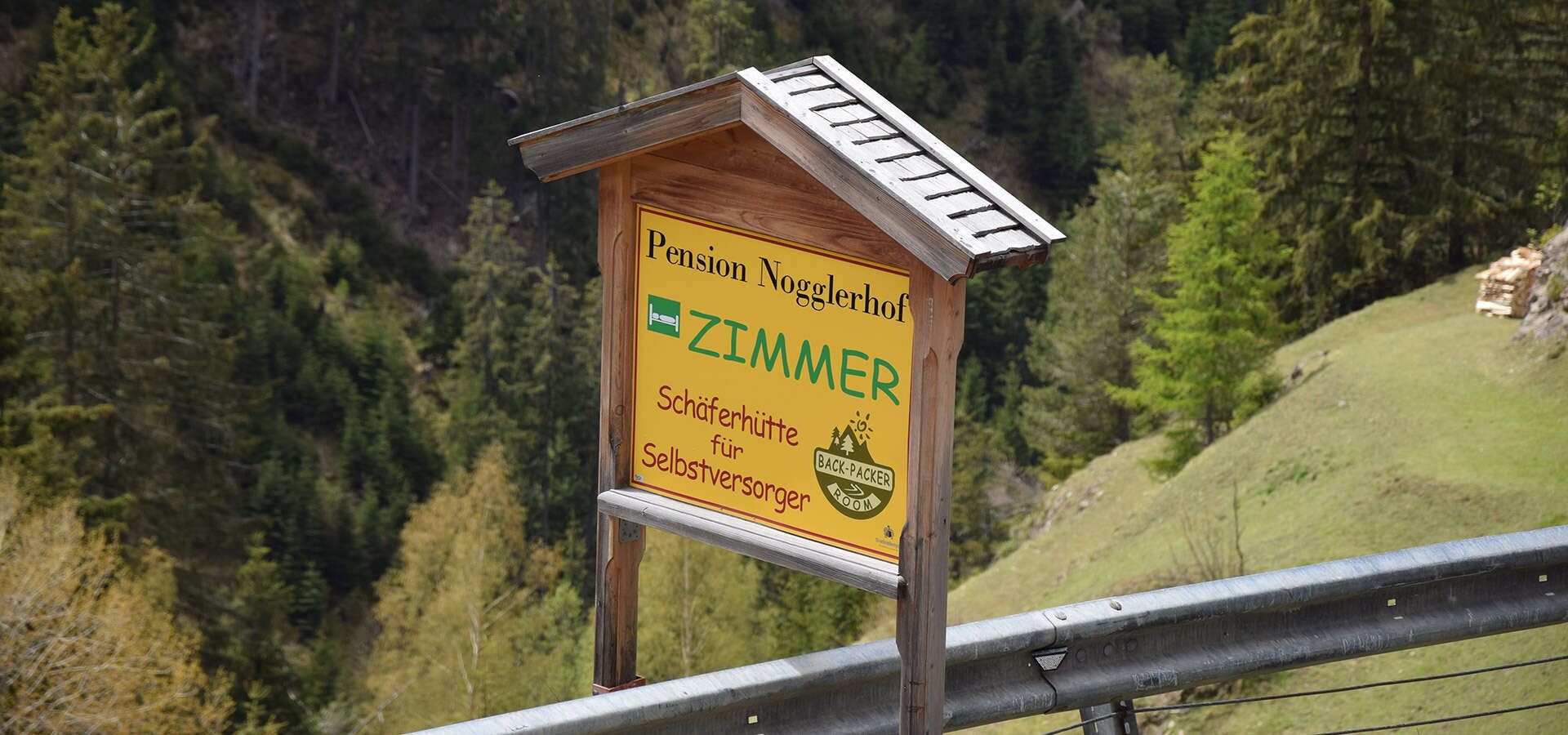 Schild für Nogglerhof und Schäferhütte