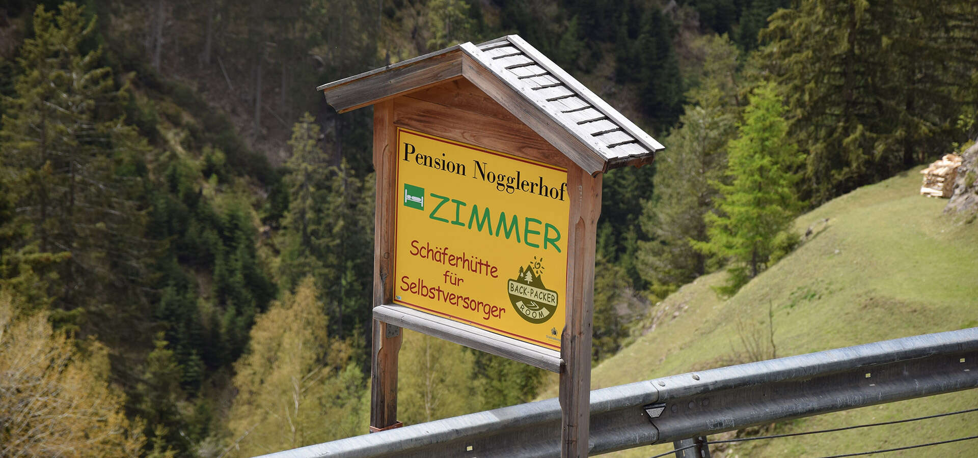 Schild für Nogglerhof und Schäferhütte